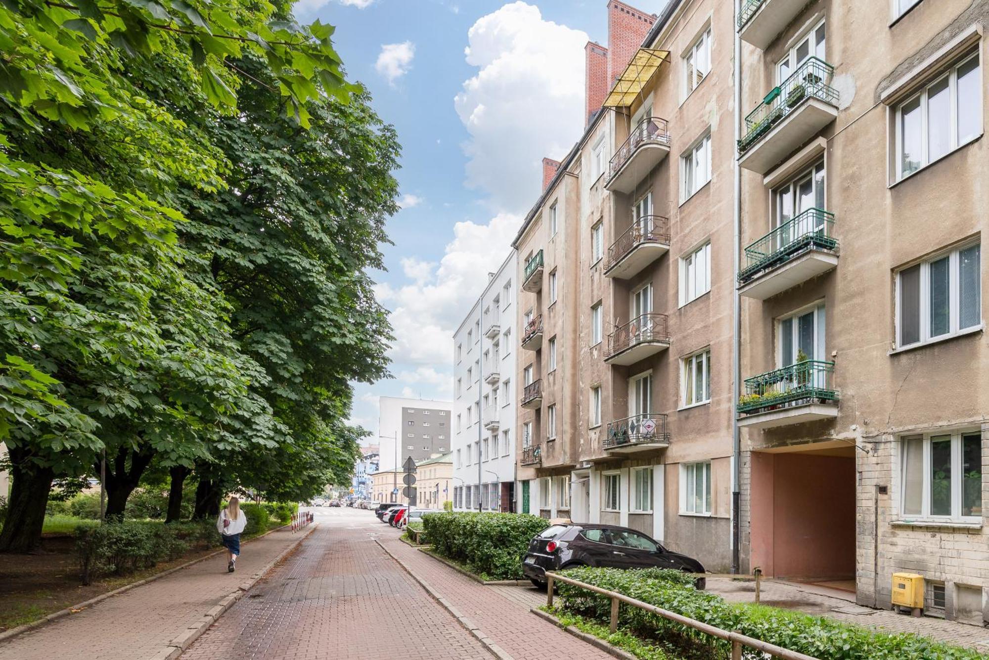 Wola Ratusz Homely Apartment ワルシャワ エクステリア 写真